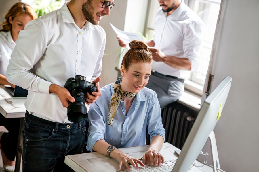 You Have a Weak or Non-Existent Photo Strategy